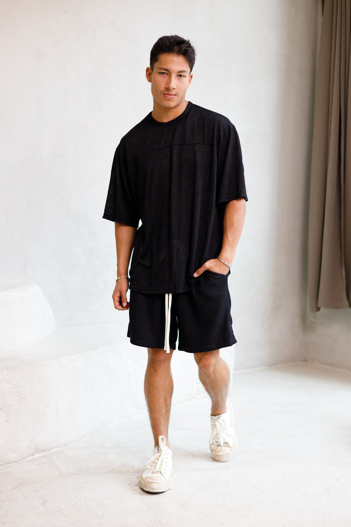 OVERSIZED SLAB T- SHIRT