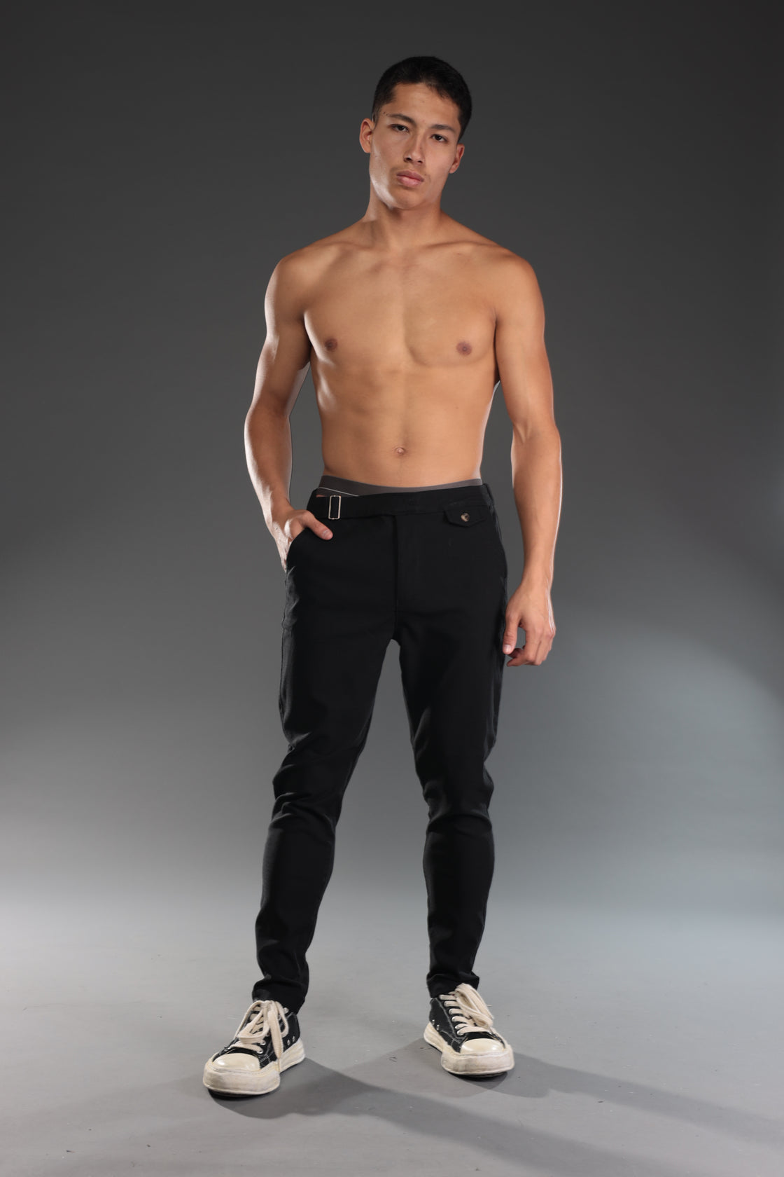BUCKLE PANTS