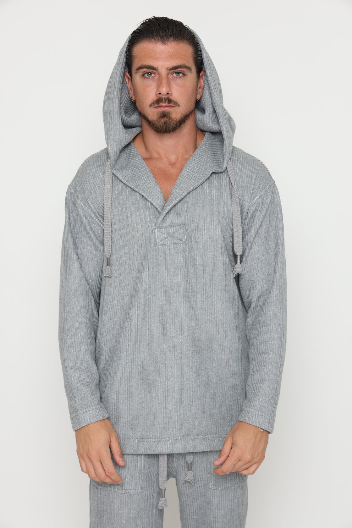 KNITTED HOODIE