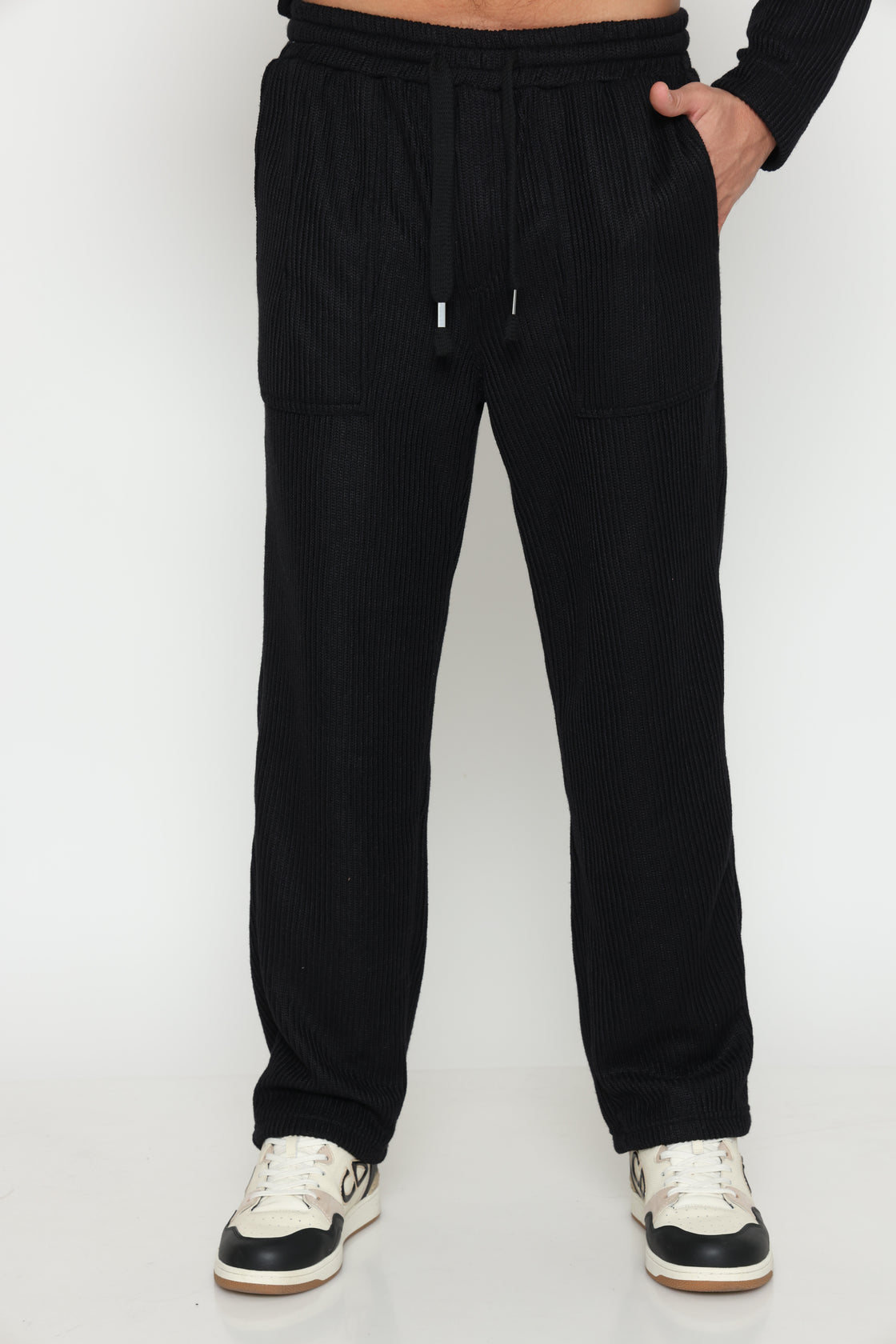 KNITTED PANTS