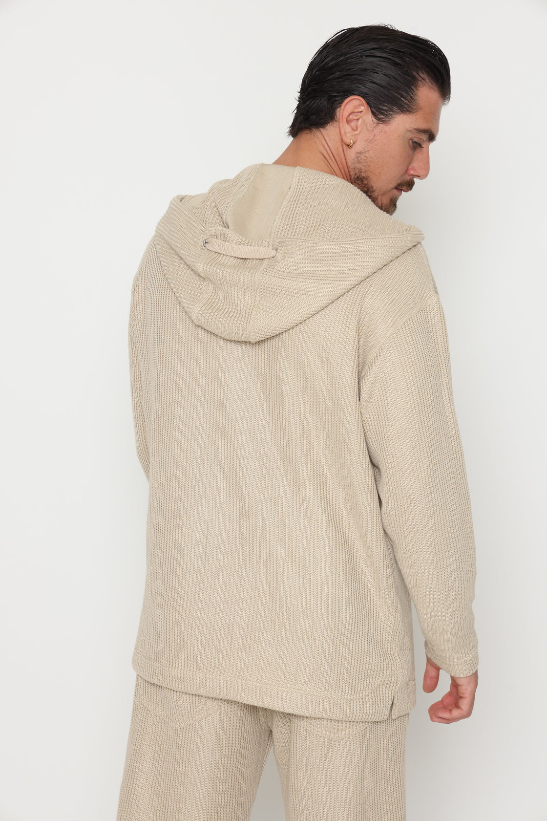KNITTED HOODIE
