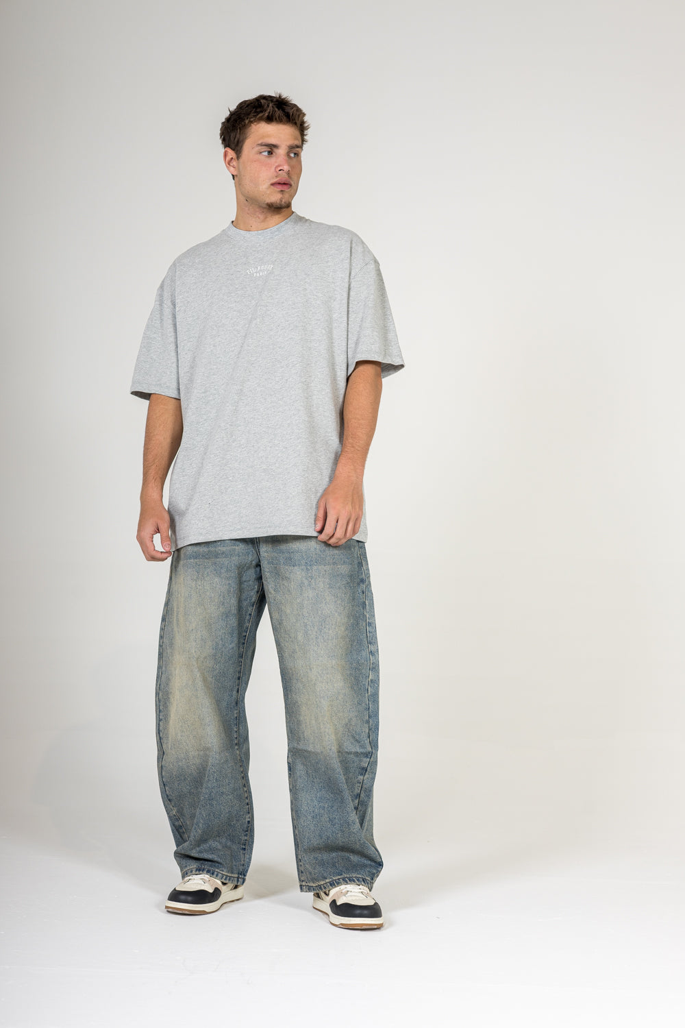 NO.10 OVERSIZED T- SHIRT